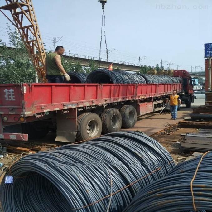 82b 16mn SAE1006 SAE1010のつや出しの炭素鋼ワイヤー棒5.5mmつや出しSAE 1008b ASTM1045/SAE1045の低炭素の穏やかなコイルの鋼線棒
